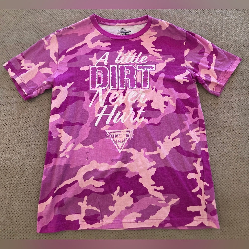 Monster Jam A Little Dirt Never Hurt Women's small 100% Cotton Tshirt purple